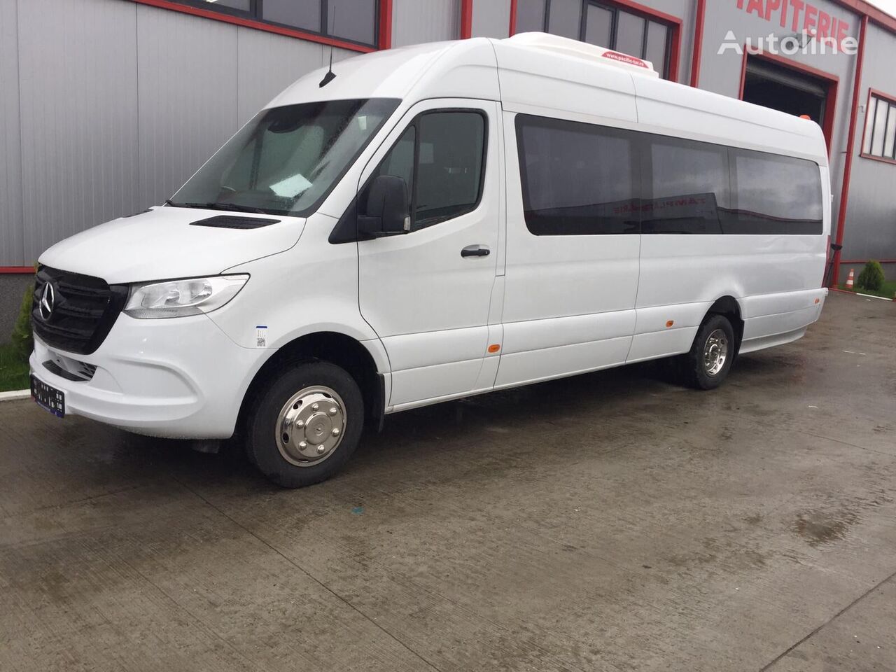 new Mercedes-Benz Sprinter IDILIS 517,  22+1+1  *COC* 5500 kg*  prolonged with 50c passenger van