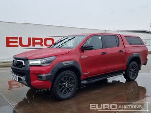 Toyota Hilux Invincible pick-up