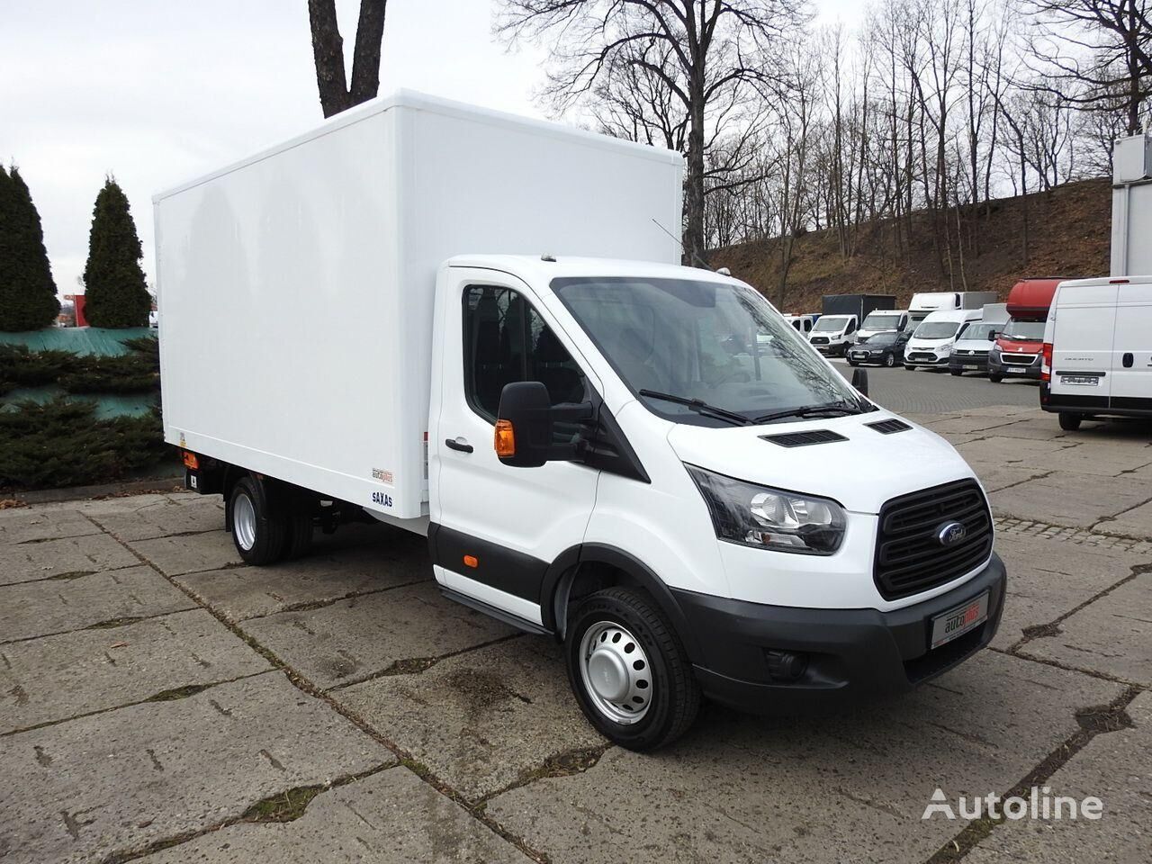 Ford TRANSIT Koffer + HF box truck