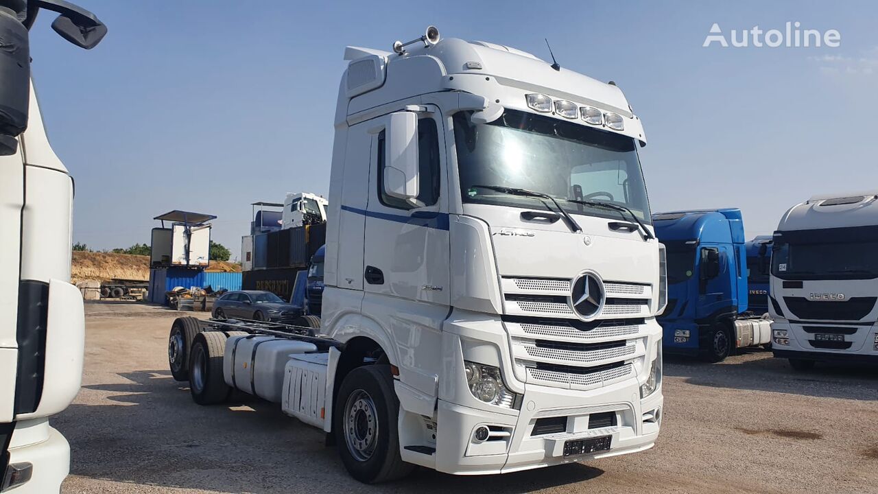 Mercedes-Benz Actros 2545 chassis truck