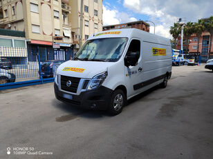 Nissan NV400 closed box van