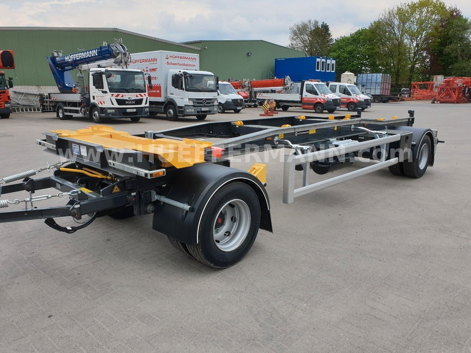 new Hüffermann  HSA 20.70 LS  container chassis trailer