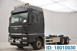 MAN TGA28.530 - 6X2 hook lift truck