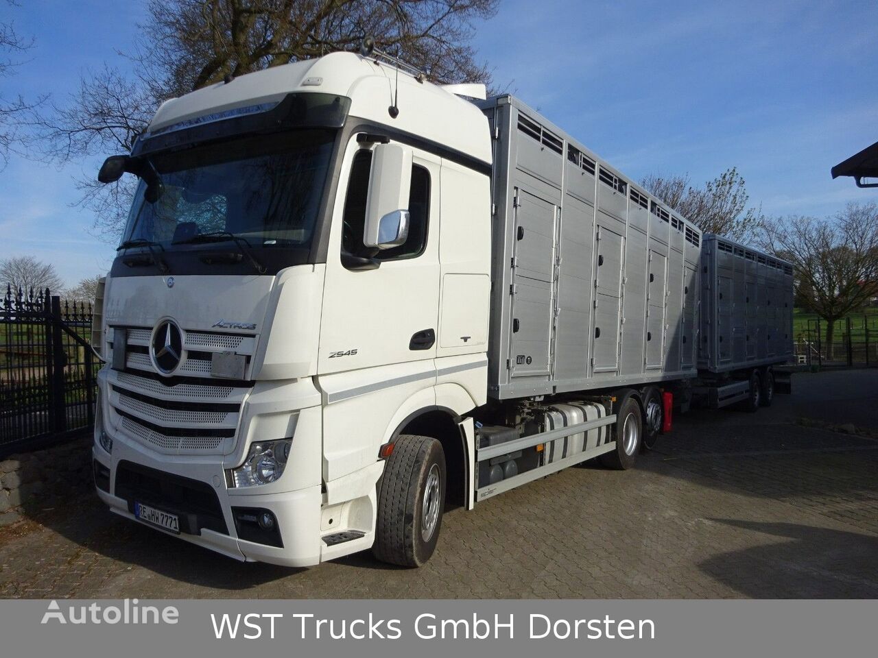 Mercedes-Benz Actros 2545 L BDF Menke Einstock "Neu" Mehrfach horse transporter