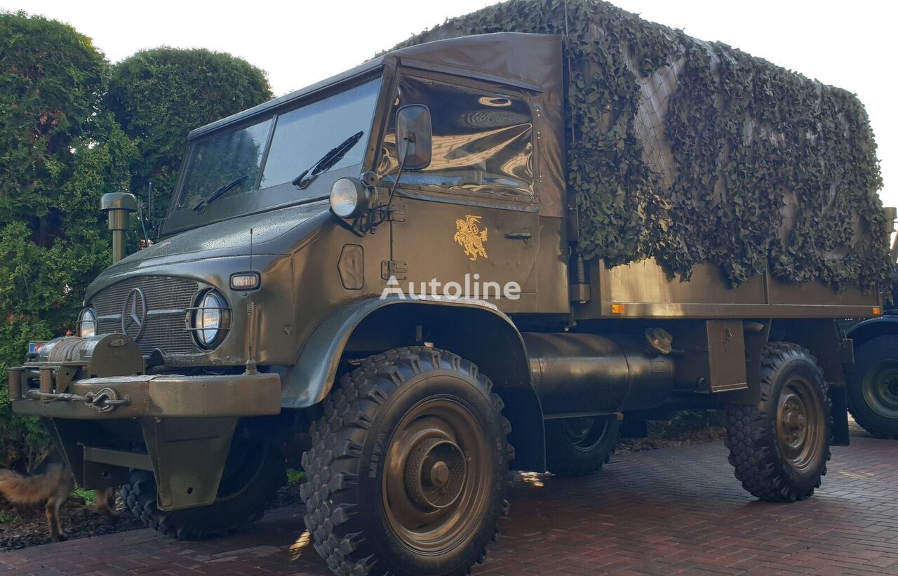 Mercedes-Benz Unimog  military truck