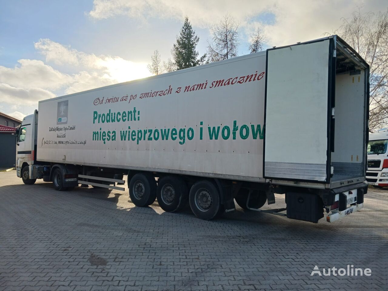 Krone SDR 27 refrigerated semi-trailer