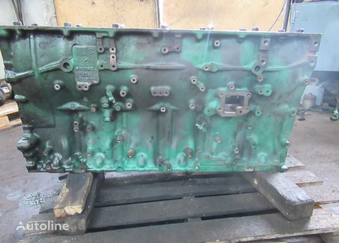 Volvo FH4 EURO6, EURO 6 emission cylinder block, 21310867, 22056231, 2 for Volvo FH4  EURO 6  truck tractor