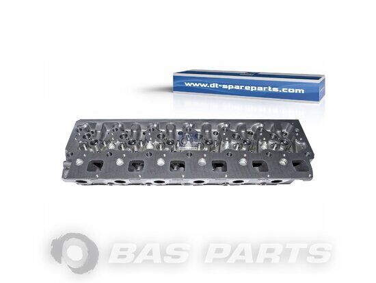 DT Spare Parts cylinder head for truck