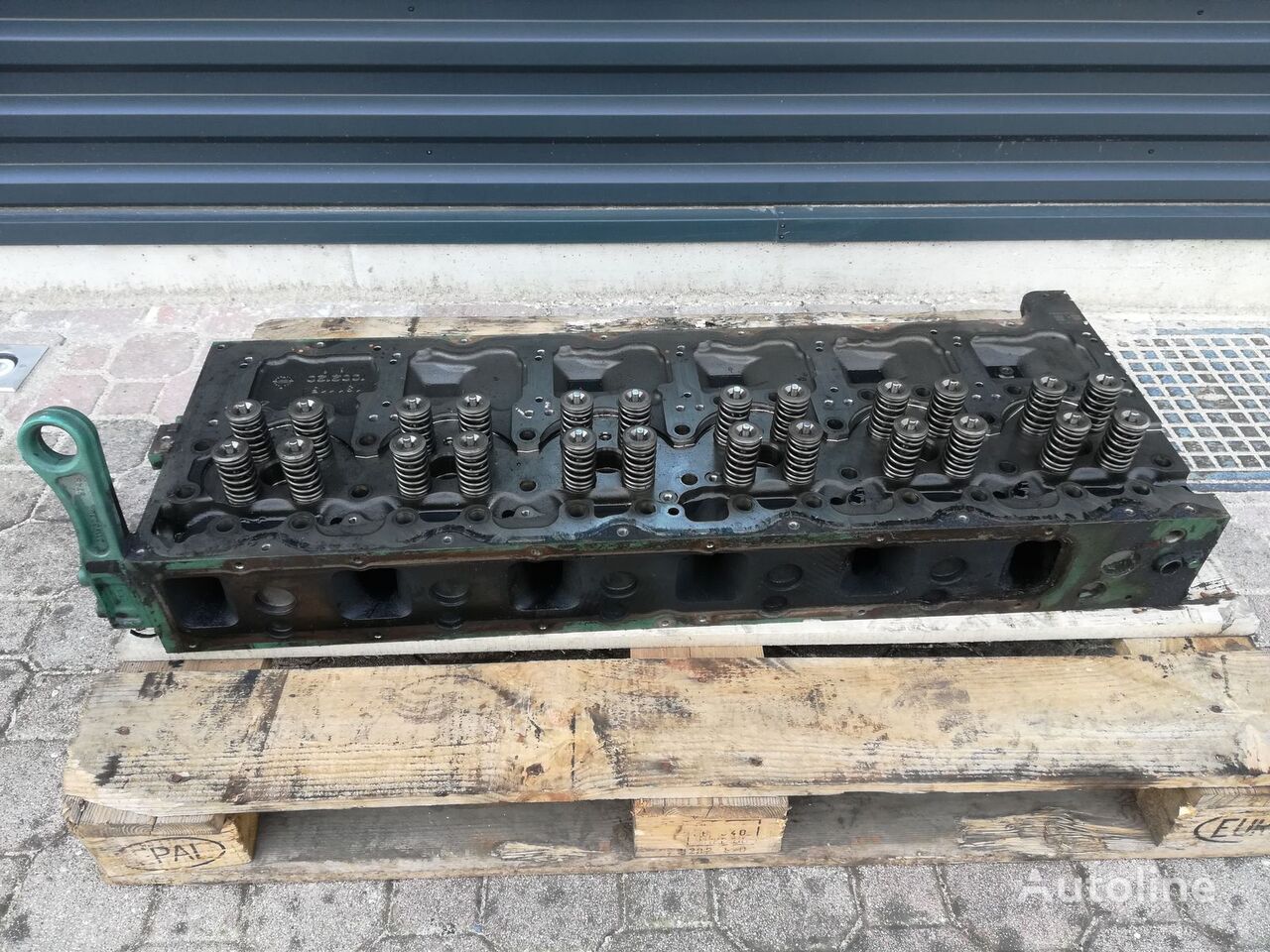 cylinder head for Renault Premium E5 truck
