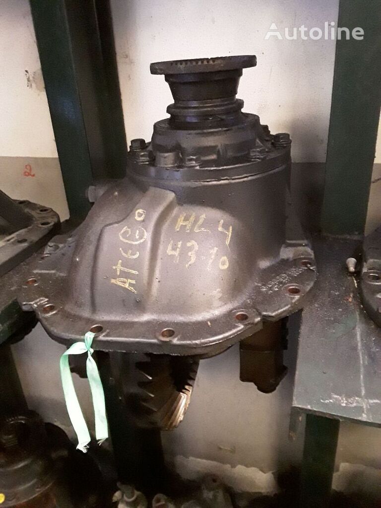 Mercedes-Benz HL4 , RATIO : 4,300 differential for Mercedes-Benz truck tractor