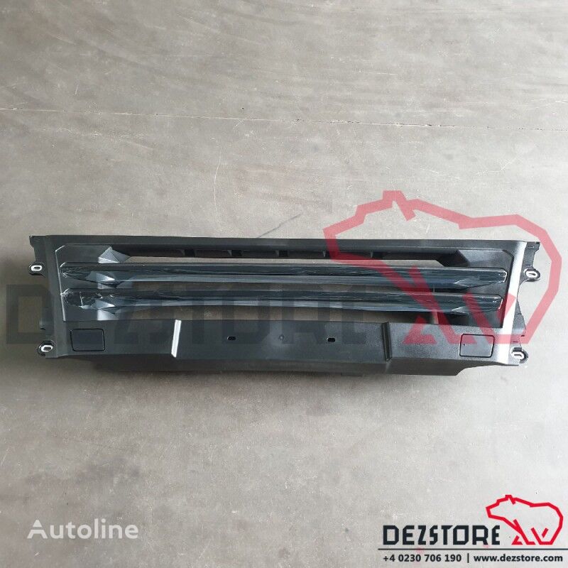81416106951 radiator grille for MAN TGX truck tractor