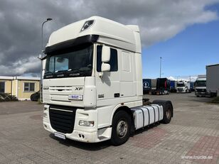 DAF XF105.460 truck tractor